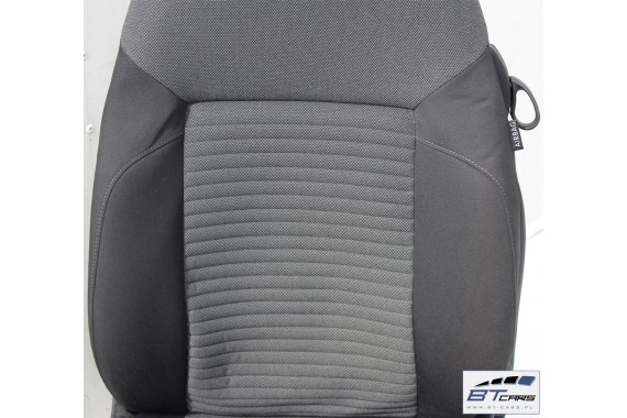 VW POLO FOTELE KOMPLET FOTELI siedzeń siedzenia tapicerka 6R 6R3 6R0 3-drzwiowy welur w kolorze czarno-szarym