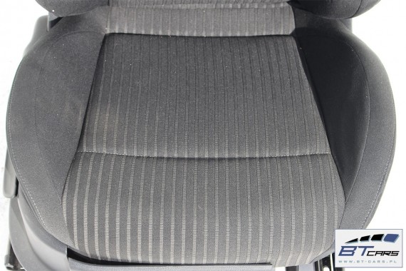 VW POLO FOTELE KOMPLET FOTELI siedzeń siedzenia tapicerka 6R 6R3 6R0 3-drzwiowy welur w kolorze czarnym
