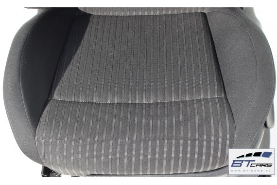 VW POLO FOTELE KOMPLET FOTELI siedzeń siedzenia tapicerka 6R 6R3 6R0 3-drzwiowy welur w kolorze czarnym