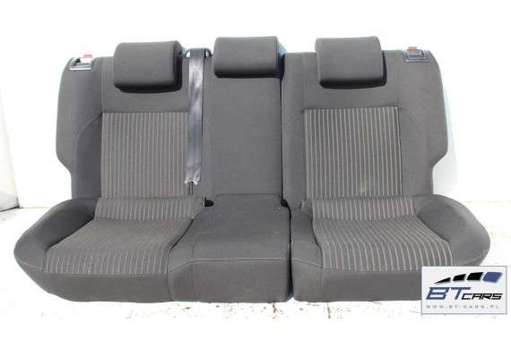 VW POLO FOTELE KOMPLET FOTELI siedzeń siedzenia tapicerka 6R 6R3 6R0 3-drzwiowy welur w kolorze czarnym