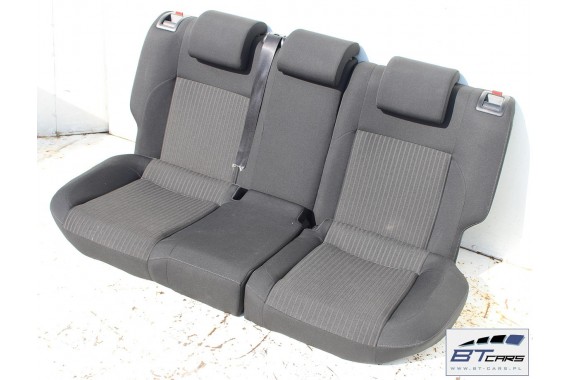 VW POLO FOTELE KOMPLET FOTELI siedzeń siedzenia tapicerka 6R 6R3 6R0 3-drzwiowy welur w kolorze czarnym