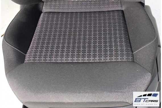 VW POLO FOTELE KOMPLET FOTELI siedzeń siedzenia tapicerka 6C 6C3 6C0 3-drzwiowy welur kolor czarny 6R 6R3