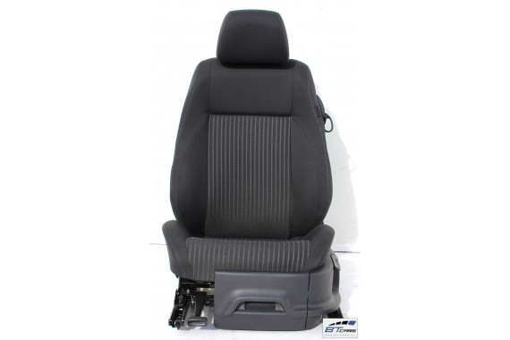 VW POLO FOTELE KOMPLET FOTELI siedzeń siedzenia tapicerka 6R 6R3 6R0 3-drzwiowy welur w kolorze czarnym