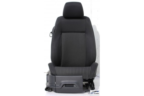 VW POLO FOTELE KOMPLET FOTELI siedzeń siedzenia tapicerka 6R 6R3 6R0 3-drzwiowy welur w kolorze czarnym
