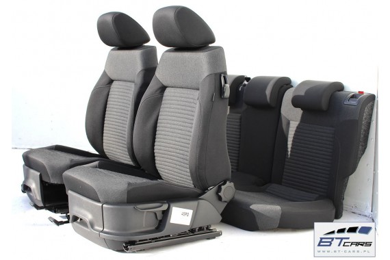 VW POLO FOTELE KOMPLET FOTELI siedzeń siedzenia tapicerka 6C 6C0 6R 6R3 6R0 3-drzwiowy welur czarno-szarym 2044 kilometrów