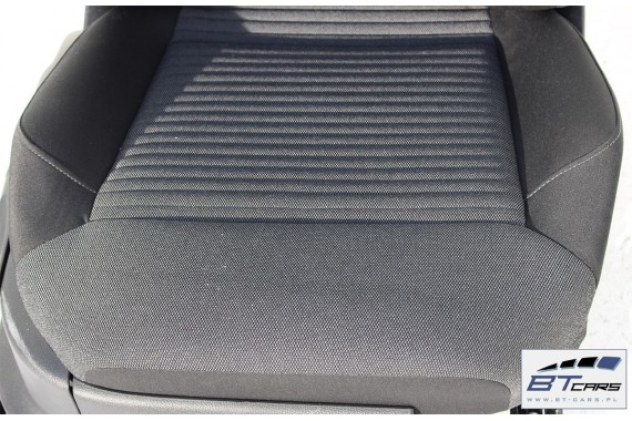 VW POLO FOTELE KOMPLET FOTELI siedzeń siedzenia tapicerka 6C 6C0 6R 6R3 6R0 3-drzwiowy welur czarno-szarym 2044 kilometrów