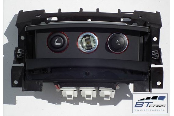 AUDI A8 POPIELNICZKA TUNELA TAPICERKA 4H0864051B D4 4H 2010-2018 4H0 864 051 B 6PS czarny (soul) 4H0864051B 4H0864051B 4H0864051