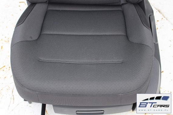 VW GOLF 7 VII FOTELE KOMPLET FOTELI siedzeń siedzenia fotel tapicerka 5G welur kolor czarny 5G4