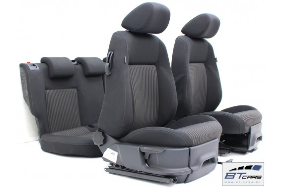 VW POLO FOTELE KOMPLET FOTELI siedzeń siedzenia tapicerka 6R 6R3 6R0 3-drzwiowy welur w kolorze czarnym 72 kilometry