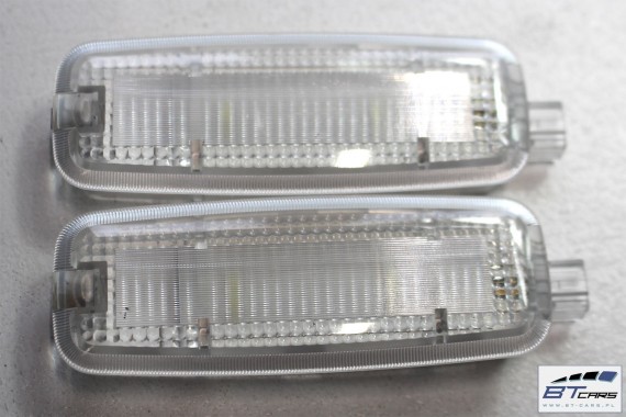 AUDI A5 CABRIO TT LAMPA PODSUFITKI 8J0947105 8F oświetlenie kabiny 8J0 947 105 8F