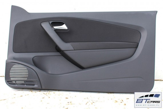 VW POLO BOCZKI DRZWI DRZWIOWE BOCZEK TAPICERKA 6R 3D KOMPLET BOCZKÓW DRZWIOWYCH