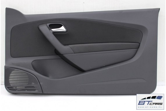 VW POLO BOCZKI DRZWIOWE BOCZEK TAPICERKA 6R 3D KOMPLET BOCZKÓW DRZWIOWYCH