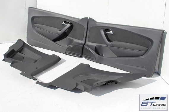 VW POLO BOCZKI DRZWIOWE BOCZEK TAPICERKA Komplet boczków drzwiowych  wersja trzydrzwiowa  3D