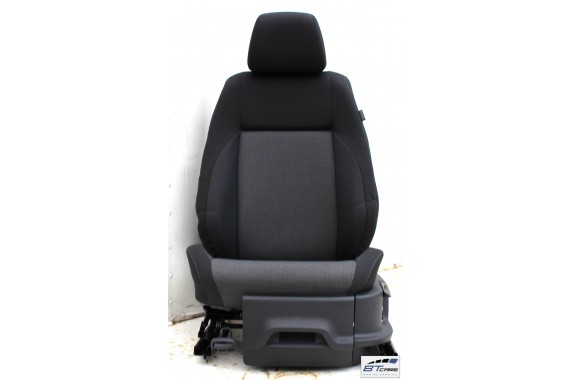 VW POLO FOTELE KOMPLET FOTELI siedzeń siedzenia tapicerka 6C 6C4 6C0 5-drzwiowy welur w kolorze czarno-szarym LIFT FL