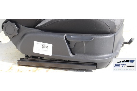 VW POLO FOTELE KOMPLET FOTELI siedzeń siedzenia tapicerka 6C 6C4 6C0 5-drzwiowy welur w kolorze czarno-szarym