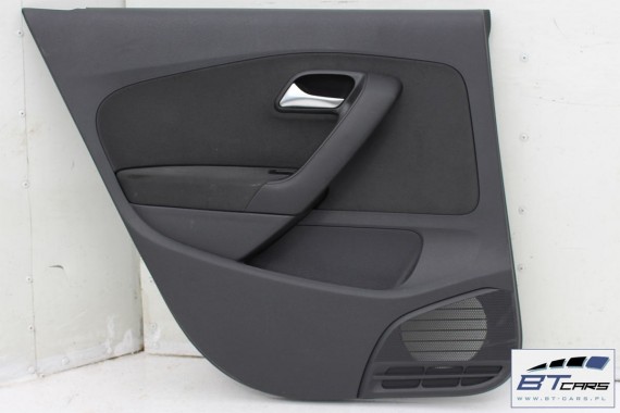 VW POLO BOCZKI DRZWIOWE BOCZEK TAPICERKA 6R 5D 6R4