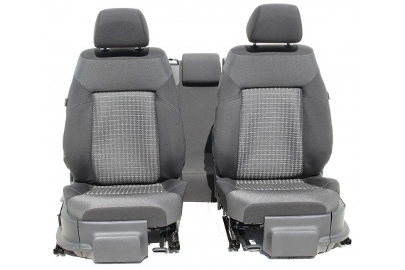 VW POLO FOTELE KOMPLET...