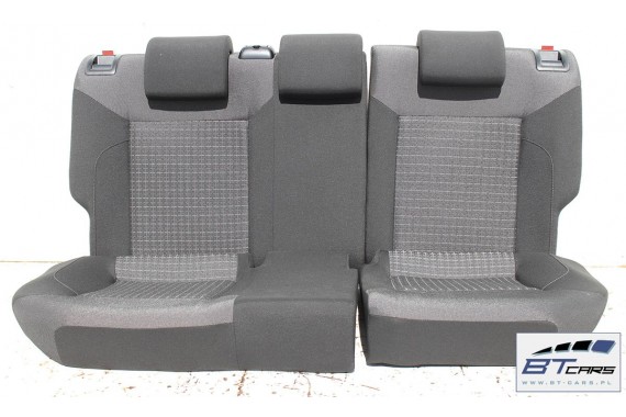 VW POLO FOTELE KOMPLET FOTELI siedzeń siedzenia tapicerka 6C 6C4 6C0 5-drzwiowy welur w kolorze czarno-szarym