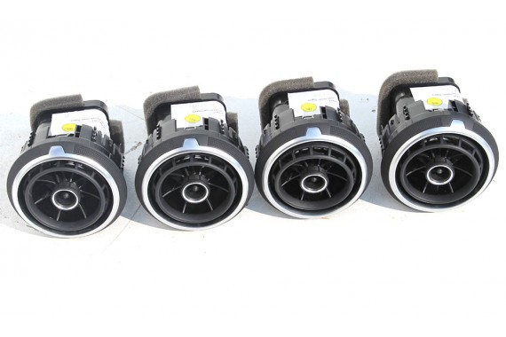 AUDI A3 WLOTY KRATKI NAWIEWU KONSOLI 8V0820901 wlot kratka powietrza 8V0 820 901 8V0820901 8V0820901 8V0820901 8V0820901