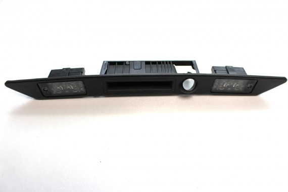 AUDI LAMPKI LED OŚWIETLENIE REJESTRACJI 8E0827574 8E0 827 574 LISTWA Z LAMPKAMI TYLNEJ TABLICY REJESTRACYJNEJ 8V 8F 4H 8E0827574
