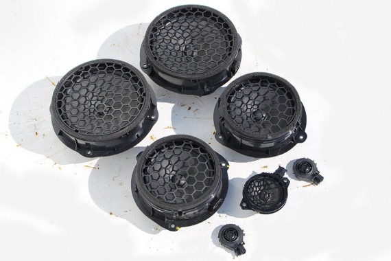 AUDI A3 SEDAN SPORTBACK GŁOŚNIKI KOMPLET 8V0035415 8V0035399 8V0035397 8V4035411 8V0035399 8V0035399 8V0035397 8V4035411 8V4 8V5
