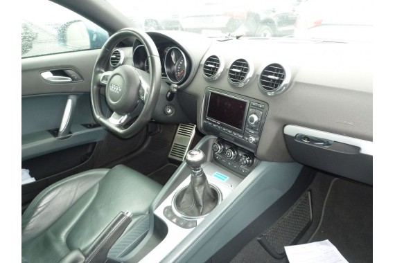 AUDI TT FOTELE KOMPLET FOTELI siedzeń siedzenia fotel tapicerka 8J 8J0 skóra kolor zielony