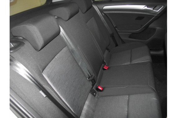 VW GOLF 7 VII FOTELE KOMPLET FOTELI siedzeń siedzenia fotel tapicerka 5G 5G4 welur kolor czarno - szary 5G0