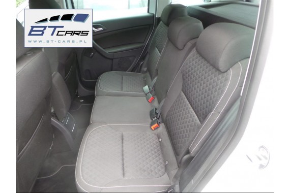 SKODA YETI FOTELE KOMPLET FOTELI siedzeń siedzenia fotel tapicerka 5L welur kolor czarny kanapa siedzisko oparcie