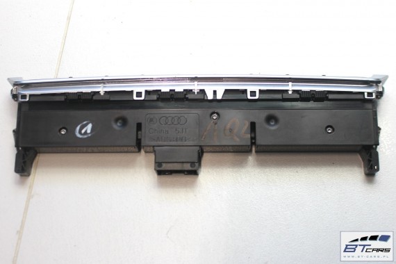 AUDI Q2 PANEL Z PRZYCISKAMI PRZYCISK 81A925301D 81A 925 301 D WIELOFUNKCYJNY PRZYCISKI 81A 2016- przycisk przyciski