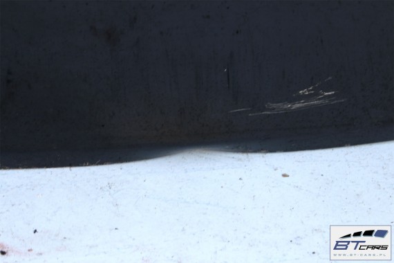 VW GOLF V 5 KLAPA BAGAŻNIKA TYLNA TYŁ 1K6827025 1K6845051 1K kolor czarny 1K6 827 025  1K6 845 051 1K6827025 1K6827025 1K6827025