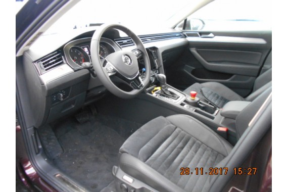 VW PASSAT B8 SEDAN FOTELE KOMPLET FOTELI siedzeń siedzenia tapicerka skóra + alcantara czarny 3G 3G5