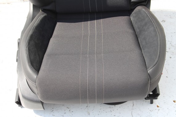 VW PASSAT B8 ALLTRACK KOMBI FOTELE KOMPLET FOTELI siedzeń siedzenia tapicerka skóra+alcantara+materiał czarny 3G 3G9 Avant