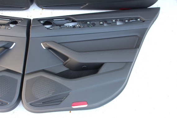 VW PASSAT B8 ALLTRACK KOMBI FOTELE KOMPLET FOTELI siedzeń siedzenia tapicerka skóra+alcantara+materiał czarny 3G 3G9 Avant