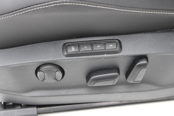VW GOLF 7 LIFT GTD FOTELE KOMPLET FOTELI siedzeń 5G siedzenia tapicerka skóra czarny KOMBI Variant 5G9 VII 5Q0959760B 5Q0959760F