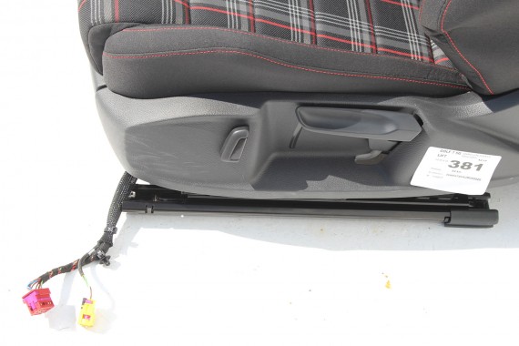 VW GOLF VII 7 FL GTi FOTELE KOMPLET FOTELI siedzeń siedzenia tapicerka 5G welur czarny szary czerwony 5 drzwi LIFT 5G4 5G0 USA