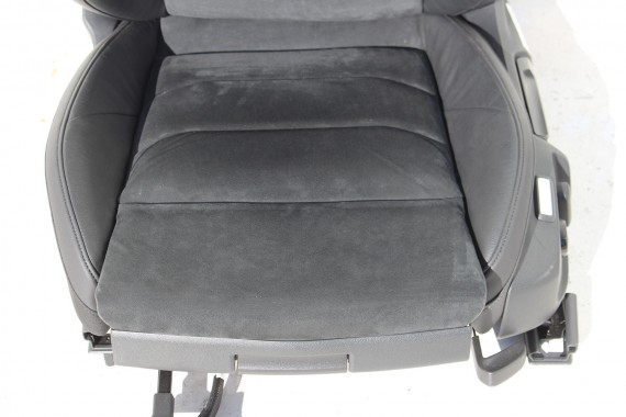 VW ARTEON FOTELE KOMPLET FOTELI siedzenia siedzeń tapicerka boczek boczki drzwi skóra + alcantara kolor czarny 3G8 ELEGANCE