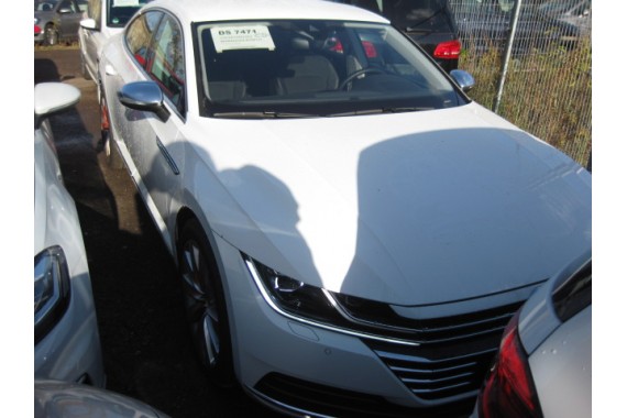 VW ARTEON FOTELE KOMPLET FOTELI siedzenia siedzeń tapicerka boczek boczki drzwi skóra + alcantara kolor czarny 3G8 ELEGANCE