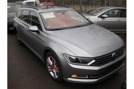 VW PASSAT B8 KOMBI FOTELE KOMPLET FOTELI siedzeń siedzenia fotel tapicerka welur kolor czarny 3G 3G9 3AA959257A 3Q0881105R