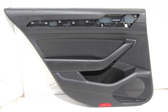 VW PASSAT B8 KOMBI BOCZEK BOCZKI DRZWI tapicerka drzwiowe welur kolor czarny tytanowy 3G 3G9