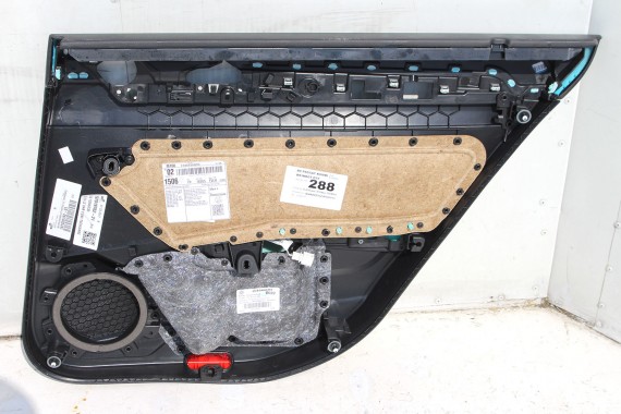VW PASSAT B8 KOMBI BOCZEK BOCZKI DRZWI tapicerka drzwiowe welur kolor czarny tytanowy 3G 3G9