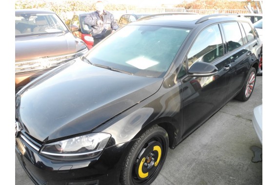 VW GOLF VII KOMBI BOCZEK BOCZKI DRZWI tapicerka drzwiowe 5G welur kolor czarny 5G9 Avant