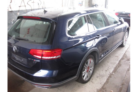 VW PASSAT B8 ALLTRACK TYŁ ZDERZAK tylny + KLAPA BAGAŻNIKA + LAMPY Led Kolor LH5X - niebieski (night blue ) 3G 3G9