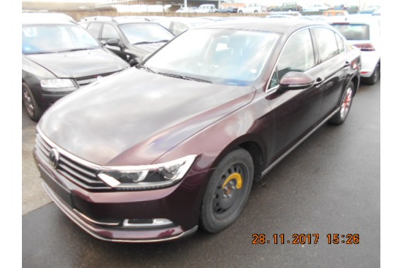 VW PASSAT B8 SEDAN LD3Y DRZWI LEWE PRZÓD + TYŁ STRONA LEWA przednie + tylne 2 sztuki Kolor:  LD3Y   Crimson red P5 3G 3G5 P5P5
