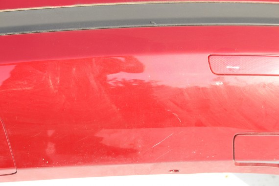 VW JETTA ZDERZAK TYŁ tylny 1K5807417 1K5 1K5807521 pod PDC i HAK Kolor : czerwony