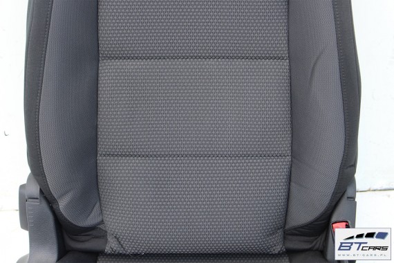 VW GOLF V 5 VI 6 KOMBI FOTELE KOMPLET FOTELI siedzeń siedzenia fotel tapicerka 5K 5K9 1K 1K9 welur kolor czarny