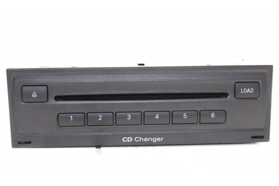 AUDI A1 A3 A4 A5 A6 A7 Q3 Q5 TT  ZMIENIARKA CD 8X0035110A 8X0 035 110 A 8X0035110AX PANASONIC 8X0035110A 8X0035110A 8X0035110AX