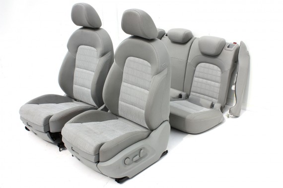AUDI Q3 FOTELE KOMPLET...