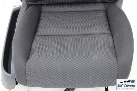 VW GOLF 6 VI PLUS FOTELE KOMPLET FOTELI siedzeń siedzenia tapicerka 5M welur kolor antracyt 5M0