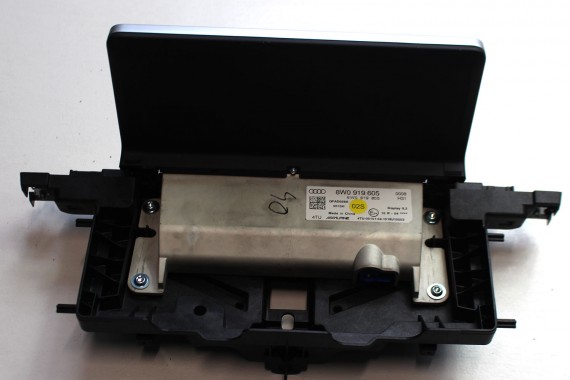 AUDI A4 A5 MONITOR EKRAN LCD WYŚWIETLACZ 8W0919605 8W0 919 605 8"25 CALA 8W1919605 8W1919605 MMI HIGH 8W F5 8W1919605 8W0919605