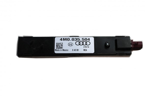 AUDI SKODA WZMACNIACZ...